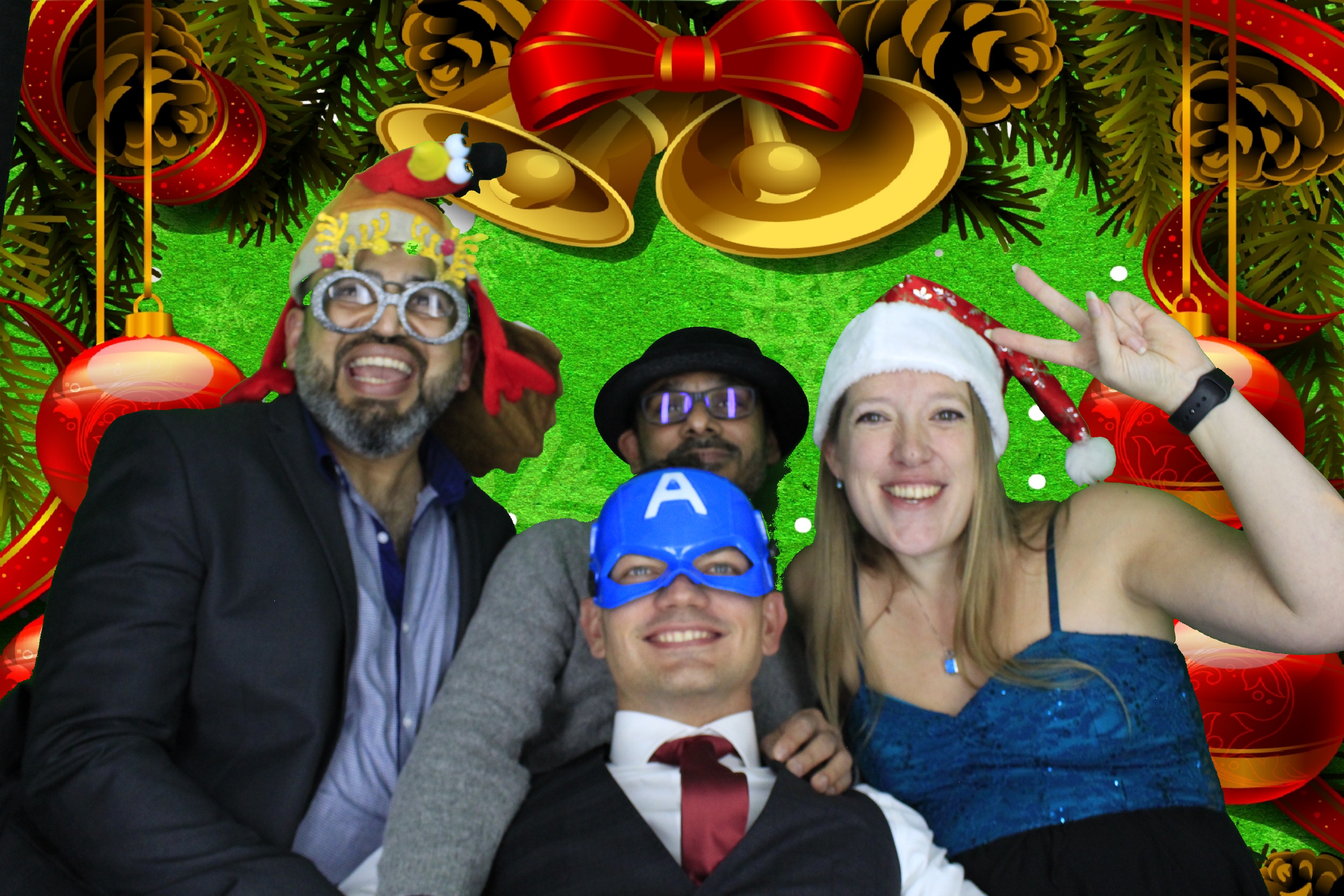 Siemens Christmas Party | View more photos from the event at gallery.myphotoboothexperience.co.uk/u/MyPhotoBoothExperienceLtd/Siemens-Christmas-Party